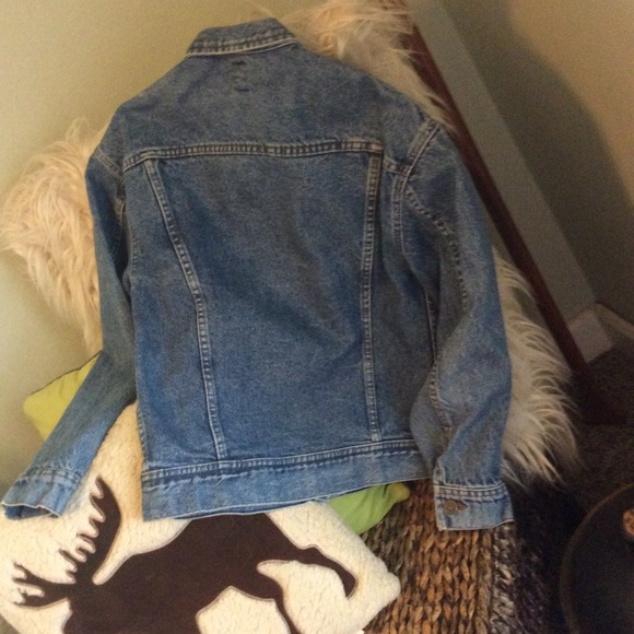 SOLD Vintage Lee Rider Jean Jacket with large inside pockets. - Picture 2 of 13